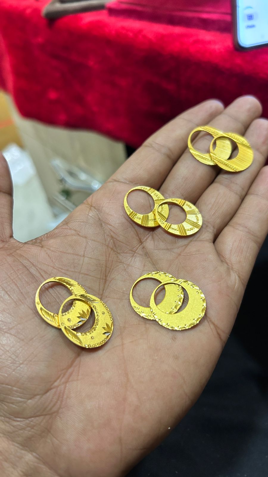 Gold Plated Men's Ear Ring